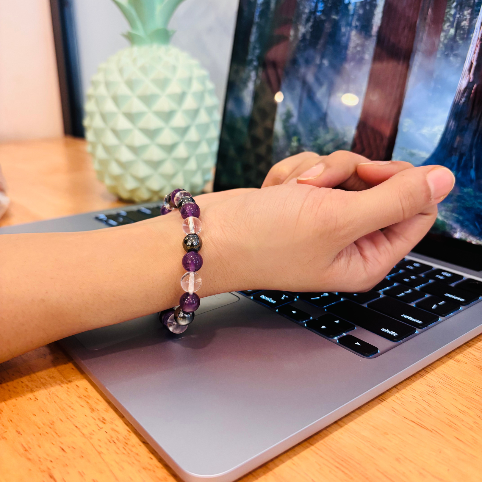 Aquarius Bracelet: Jan 20- Feb 18