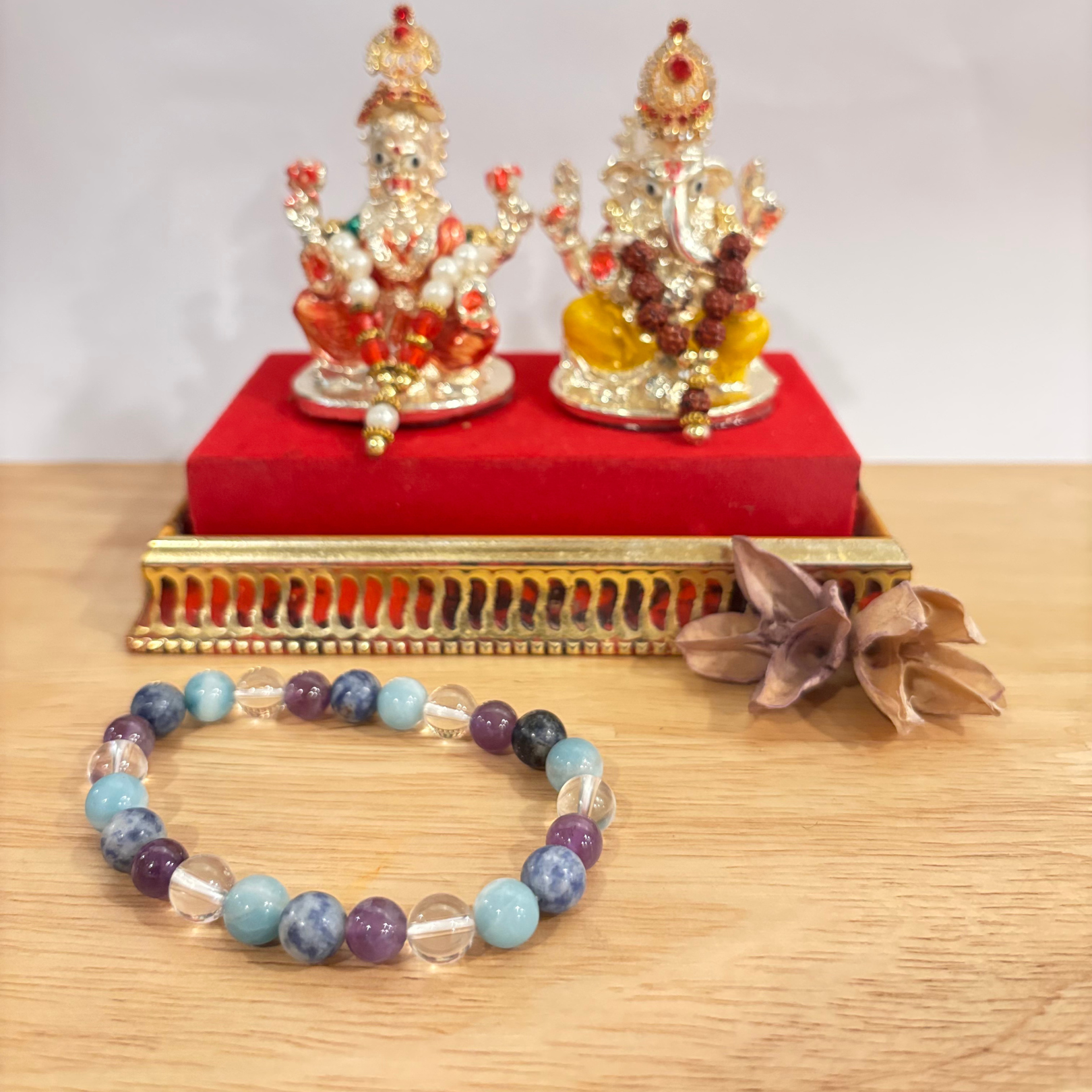 Libra Bracelet: Sep 23- Oct 22